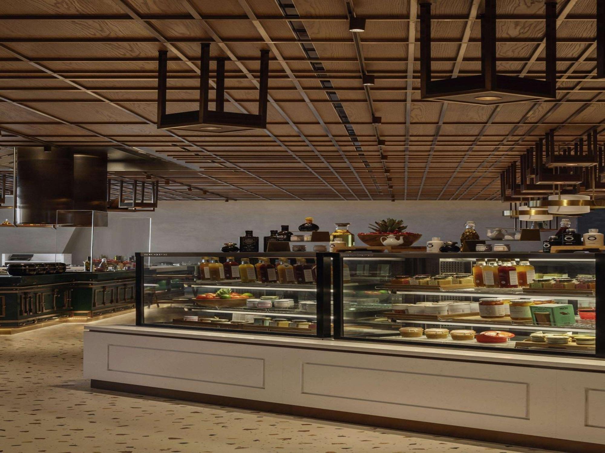 So/ Uptown Dubai Hotel ภายนอก รูปภาพ The interior of the restaurant